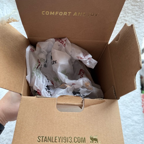 Stanley | Gilded Sugar 40 oz Quencher H2.0 Tumbler - Picture 8 of 9